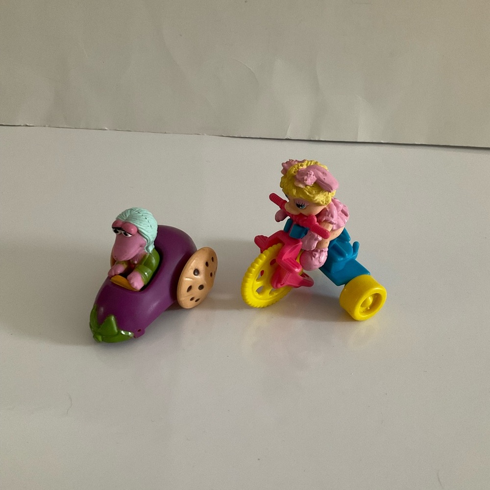1990 McDonalds Toy Muppet Fraggle Rock Miss Piggy and Mokey